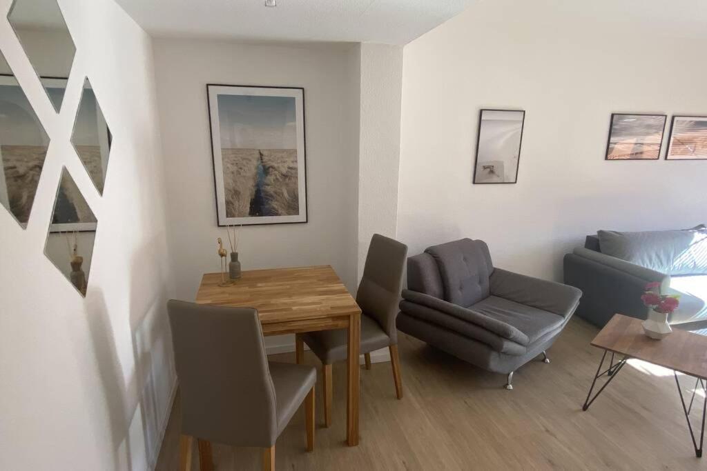 Schone&Moderne 2Zkb Wohnung Am Homburg Saarbrucken Exterior foto